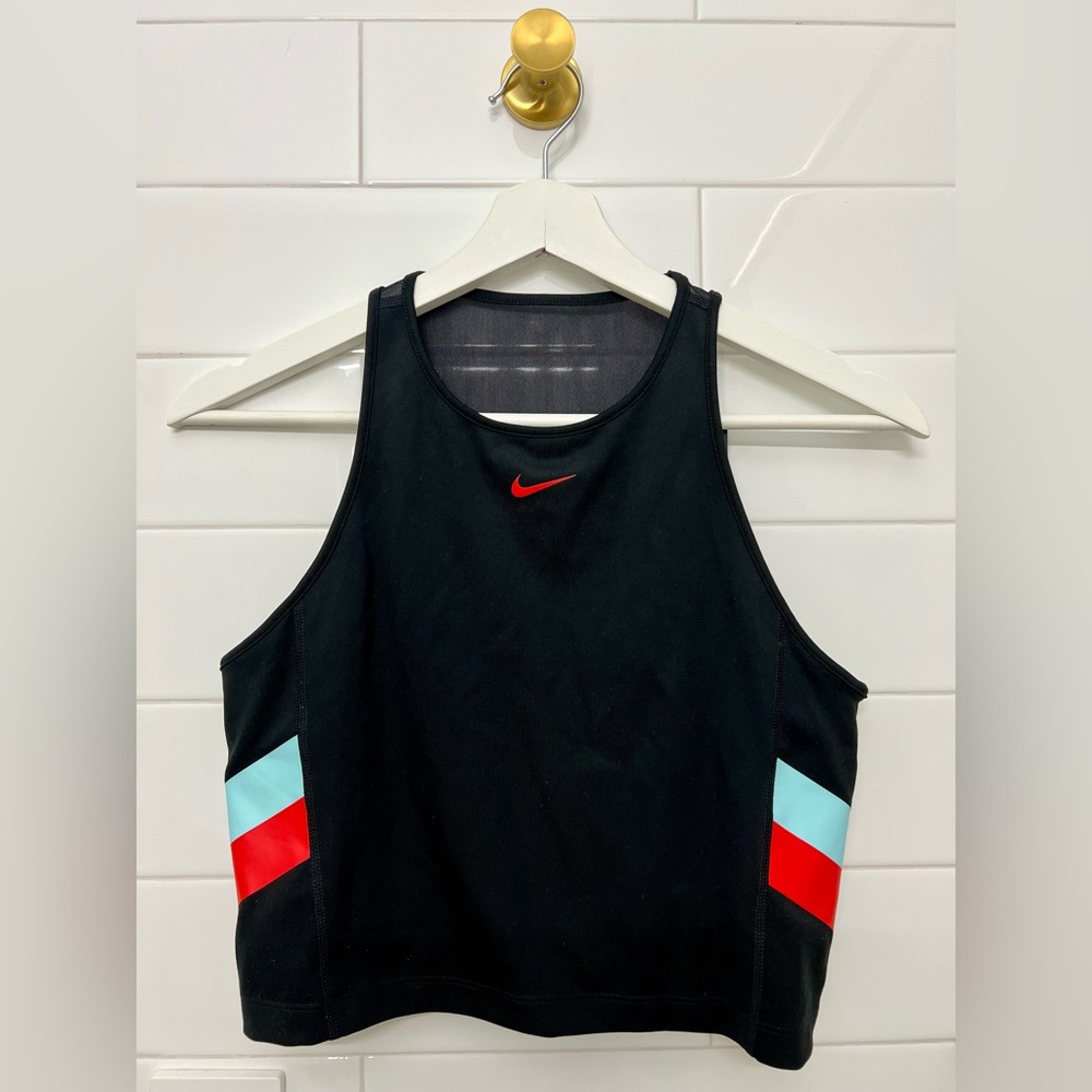 Nike Dri-Fit Racerback Medium Support Non-Padded Sports Bra - Size Medium